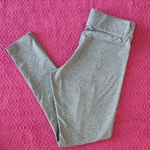 Simply Vera Leggings!